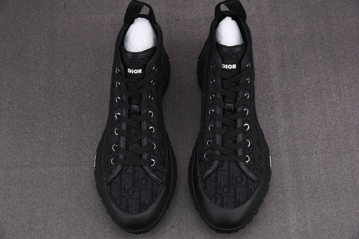 DIO* B28 SNEAKERS B28-000001
