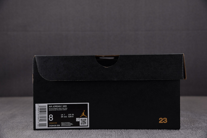 Jordan 1 Mid Bred Shadow DQ8426-006