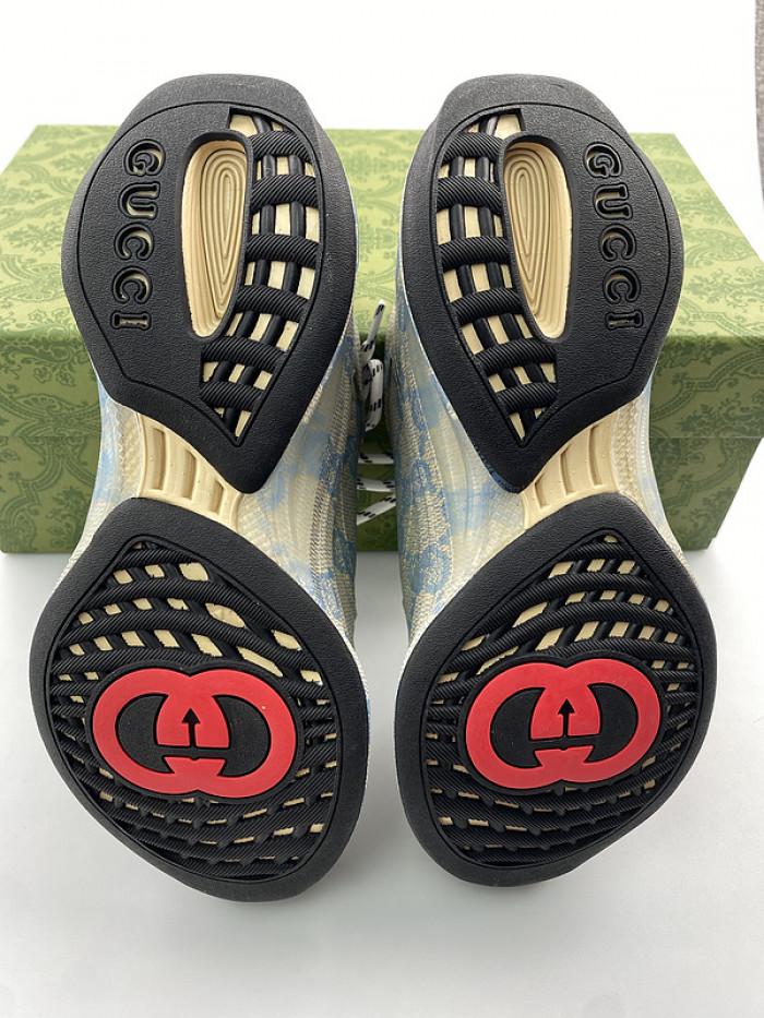 G*u*i* trainer sneaker130