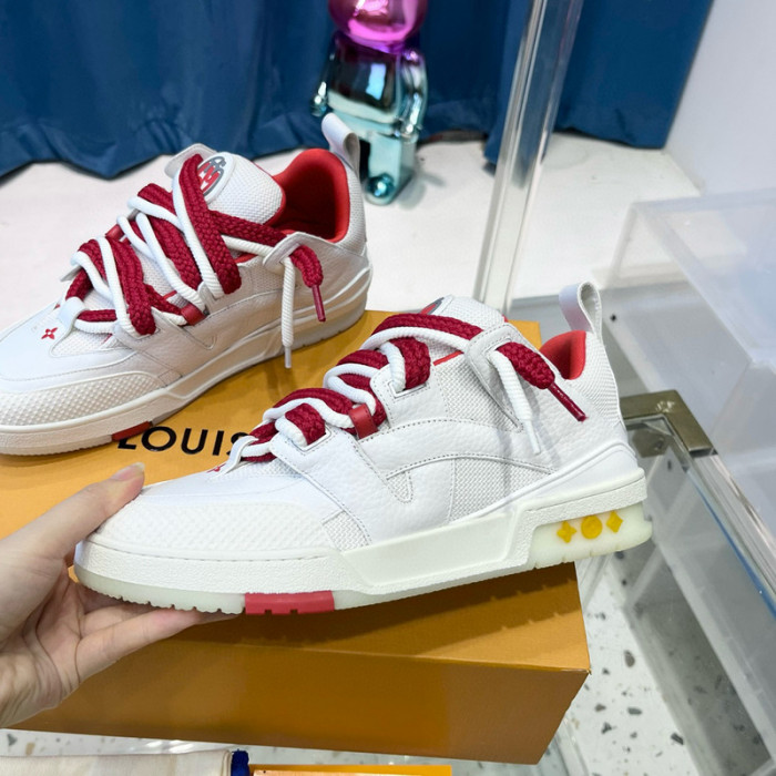 LV SNEAKER LV-000432