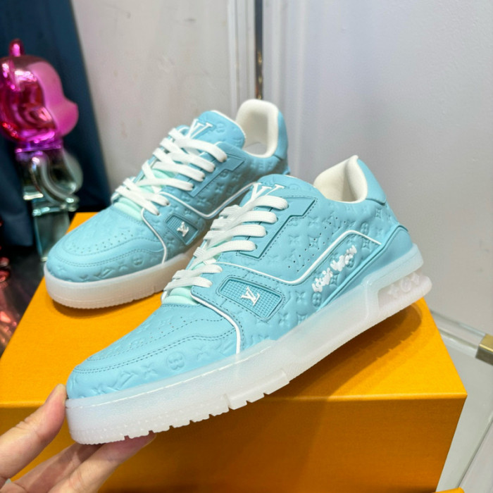 LV SNEAKER LV-000518