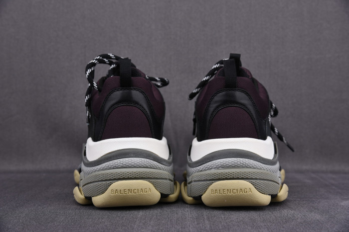 TRIPLES TRAINER SNEAKERS 2000127