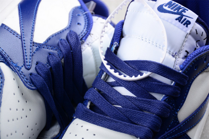 Travis Scott x Air Jordan 1