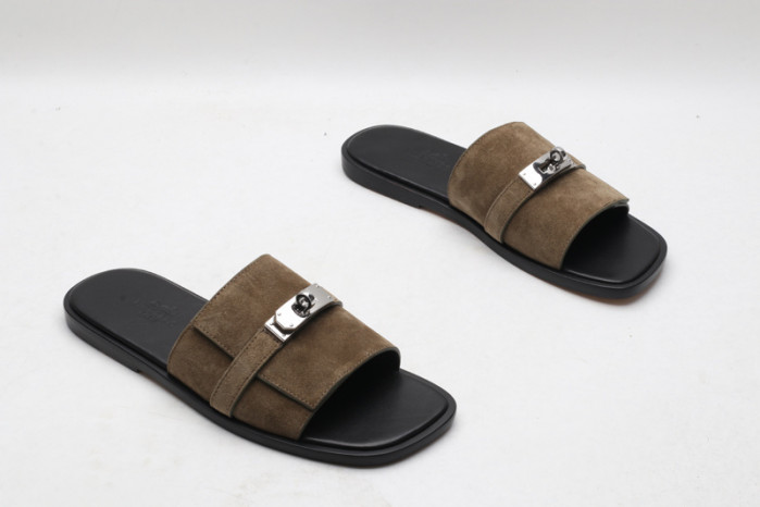 Herme* Sandal58