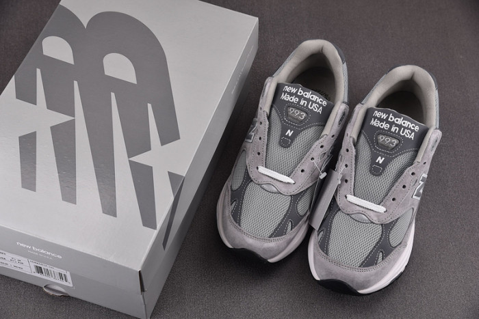 NEW BALANCE SNEAKER NB098