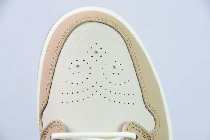 AIR JORDAN 1 LOW PREMIUM "TAN/BROWN" HF5753-221