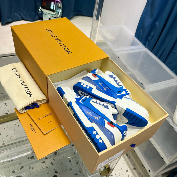 LV SNEAKER LV-000488