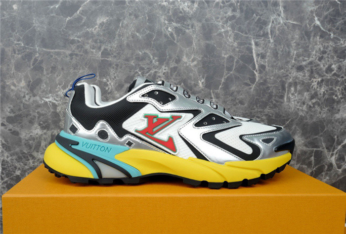 LV SNEAKER LV-000267