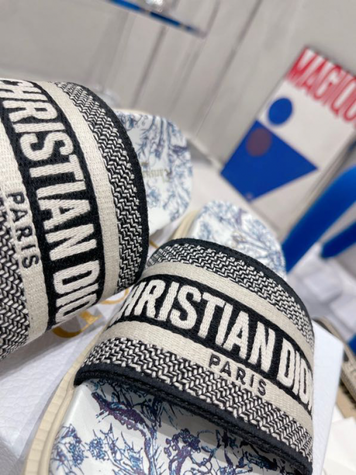 DIO*R SANDALS H00089