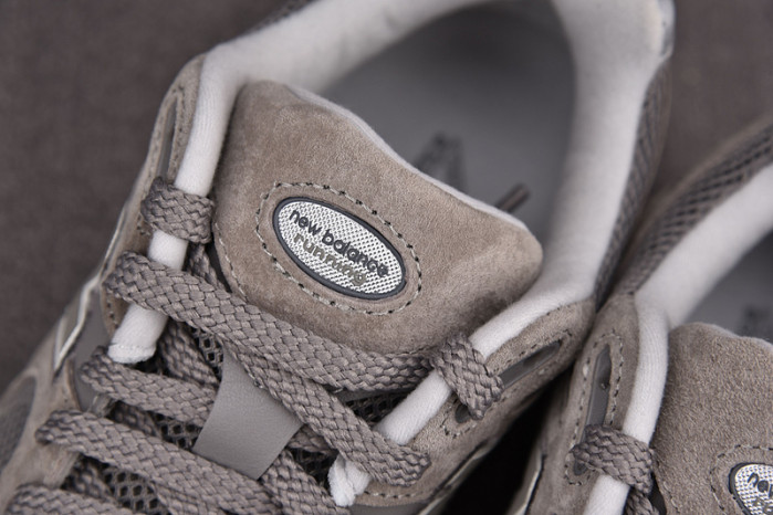 NEW BALANCE SNEAKER NB030