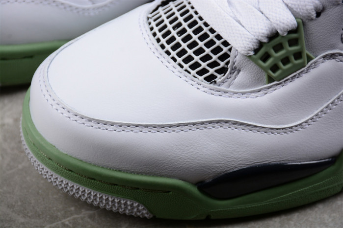 WMNS AIR JORDAN 4 RETRO 