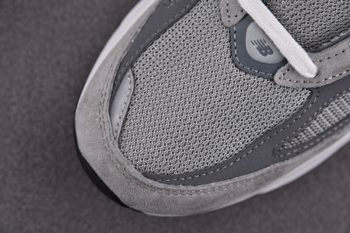 NEW BALANCE SNEAKER NB076