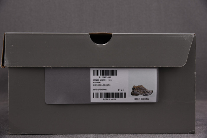 RUNNER SNEAKER RS058