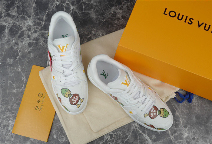 LV SNEAKER LV-000270