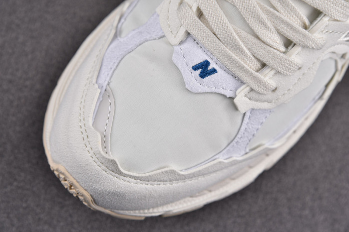 NEW BALANCE SNEAKER NB023