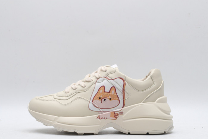 G*u*i* trainer sneaker42