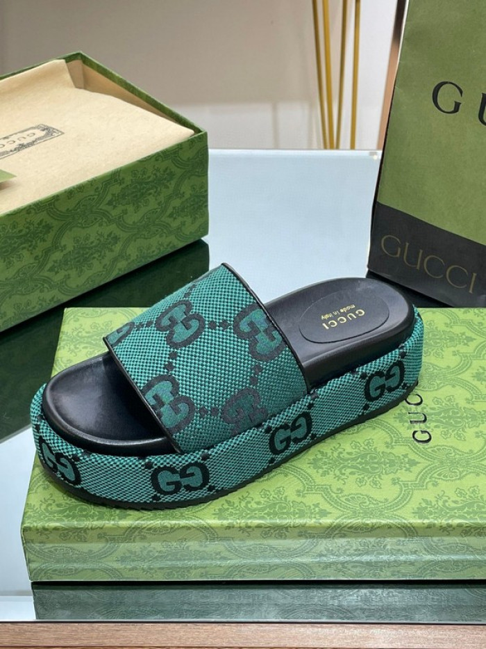 G*u*i* sandal 162
