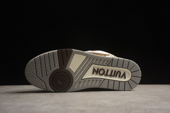 LV TRAINER SNEAKER LV-000549