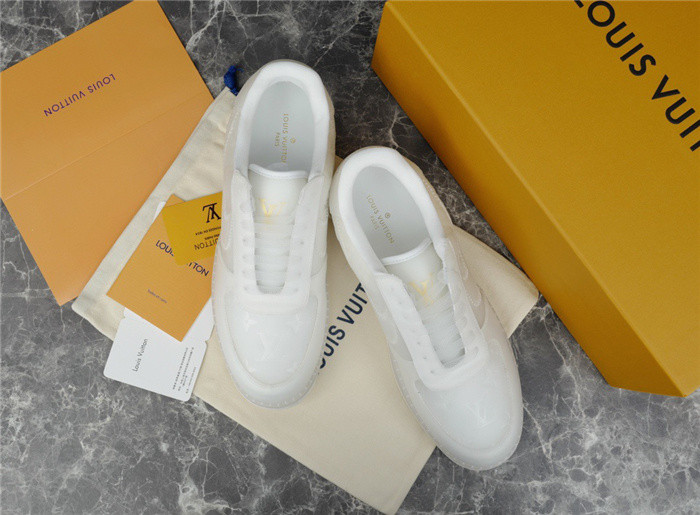 LV SNEAKER LV-000258