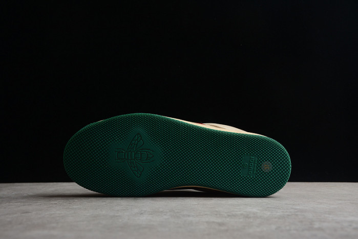 G*u*i* trainer sneaker 88