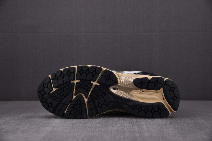 NEW BALANCE SNEAKER NB059