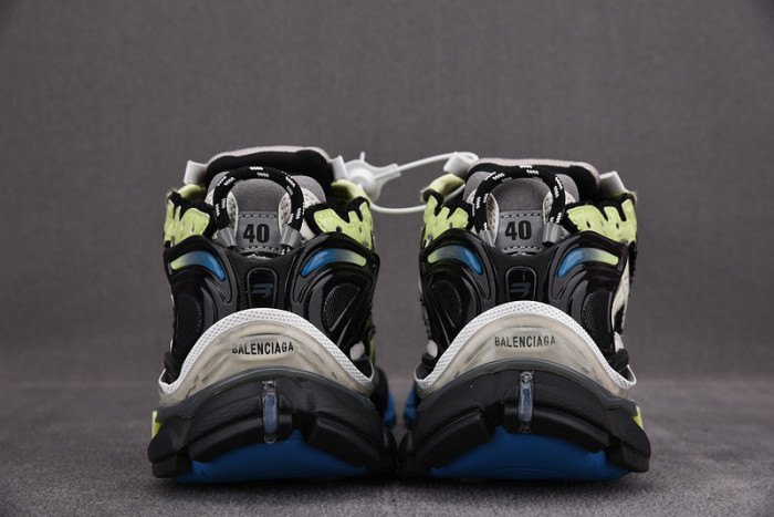 RUNNER SNEAKER RS008