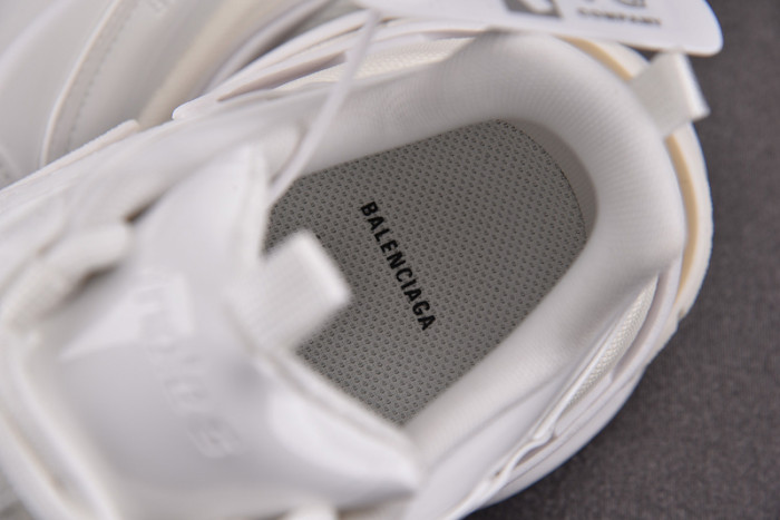 TRIPLES TRAINER SNEAKERS 2000110