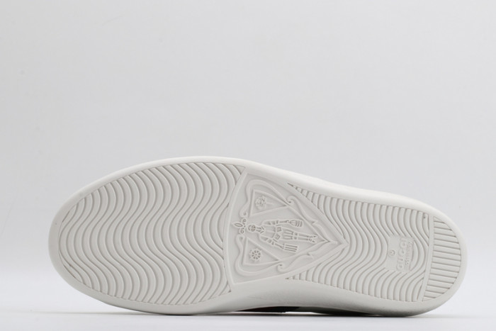 G*u*i* trainer sneaker60