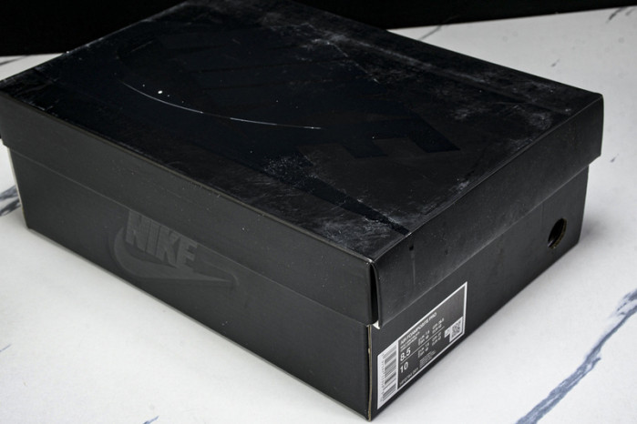 NIKE Air Foamposite Pro 