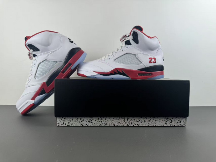Air Jordan 5 Retro 