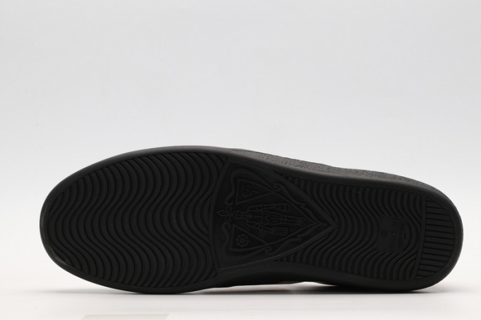 G*u*i ace embroidered low-top sneaker black