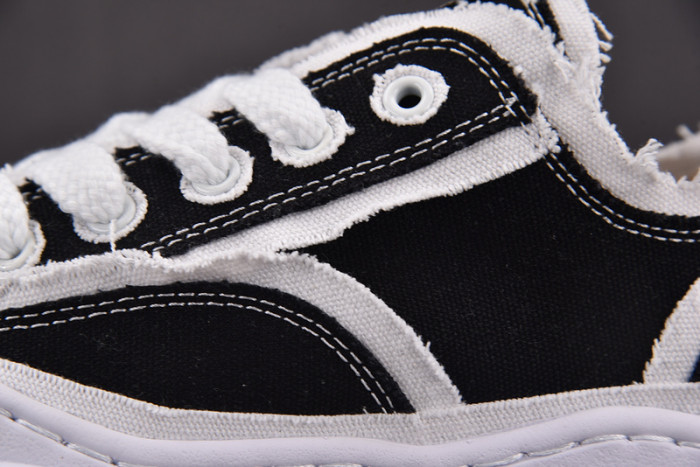 Ma*s*n mihara yasuhiro sneaker