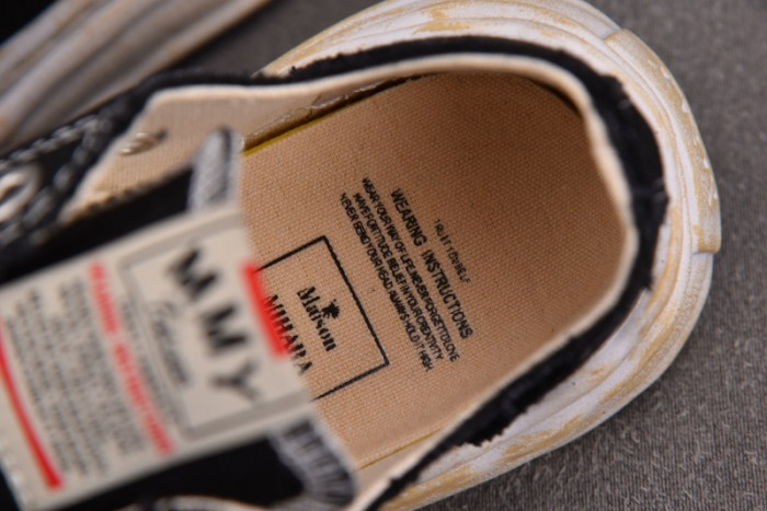Ma*s*n mihara yasuhiro sneaker