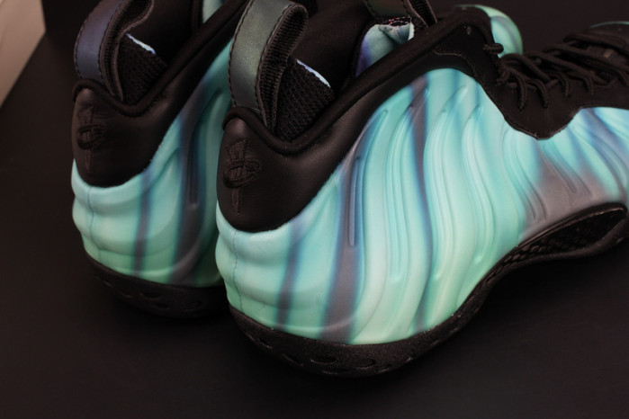Nike Air Foamposite One “Northern Lights” Black/Green mens 840559-001