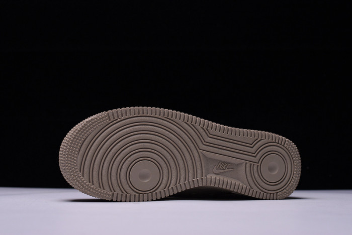 NIKE SPECIAL FORCES AIR FORCE 1 “DESERT CAMO” WOMENS 864024-202