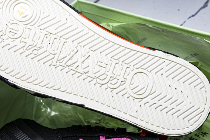 OFW Sneakers OW10033