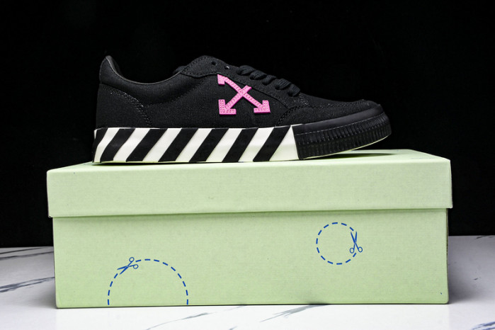 OFW Sneakers OW10033