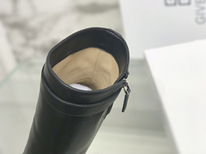 GIVENCHY BOOST GB 000020