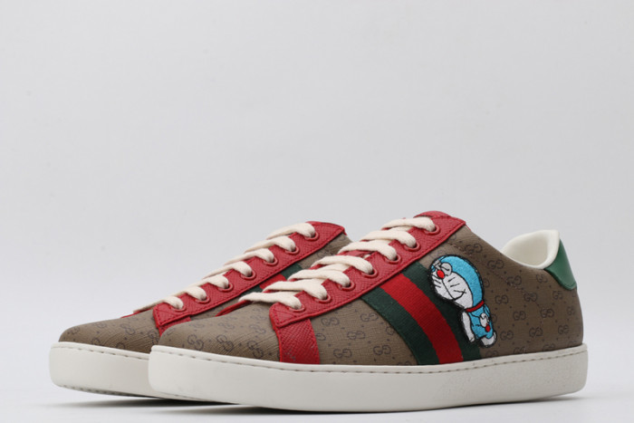 G*u*i* trainer sneaker64