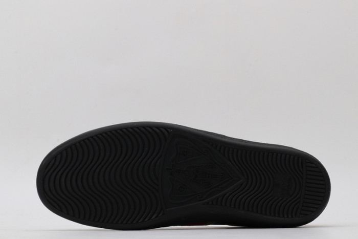 G*u*i* trainer sneaker62